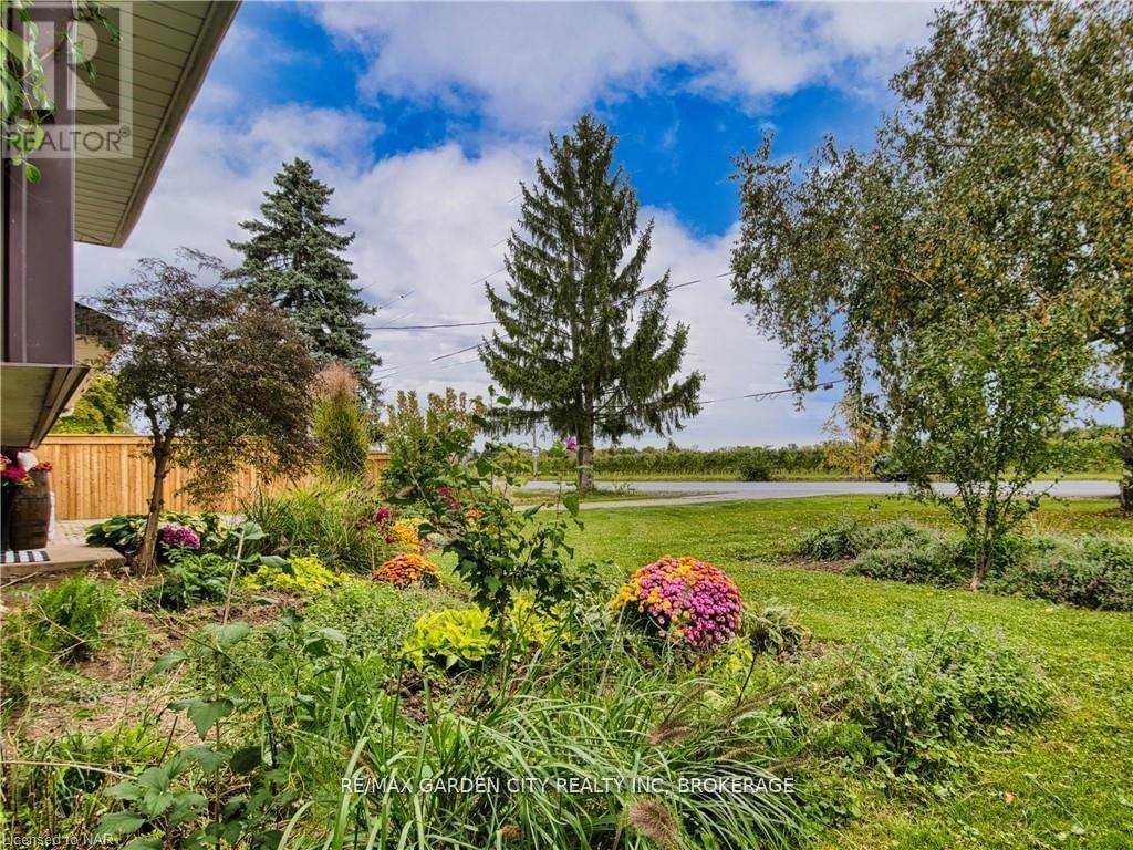 1729 THIRD ST LOUTH Image 9