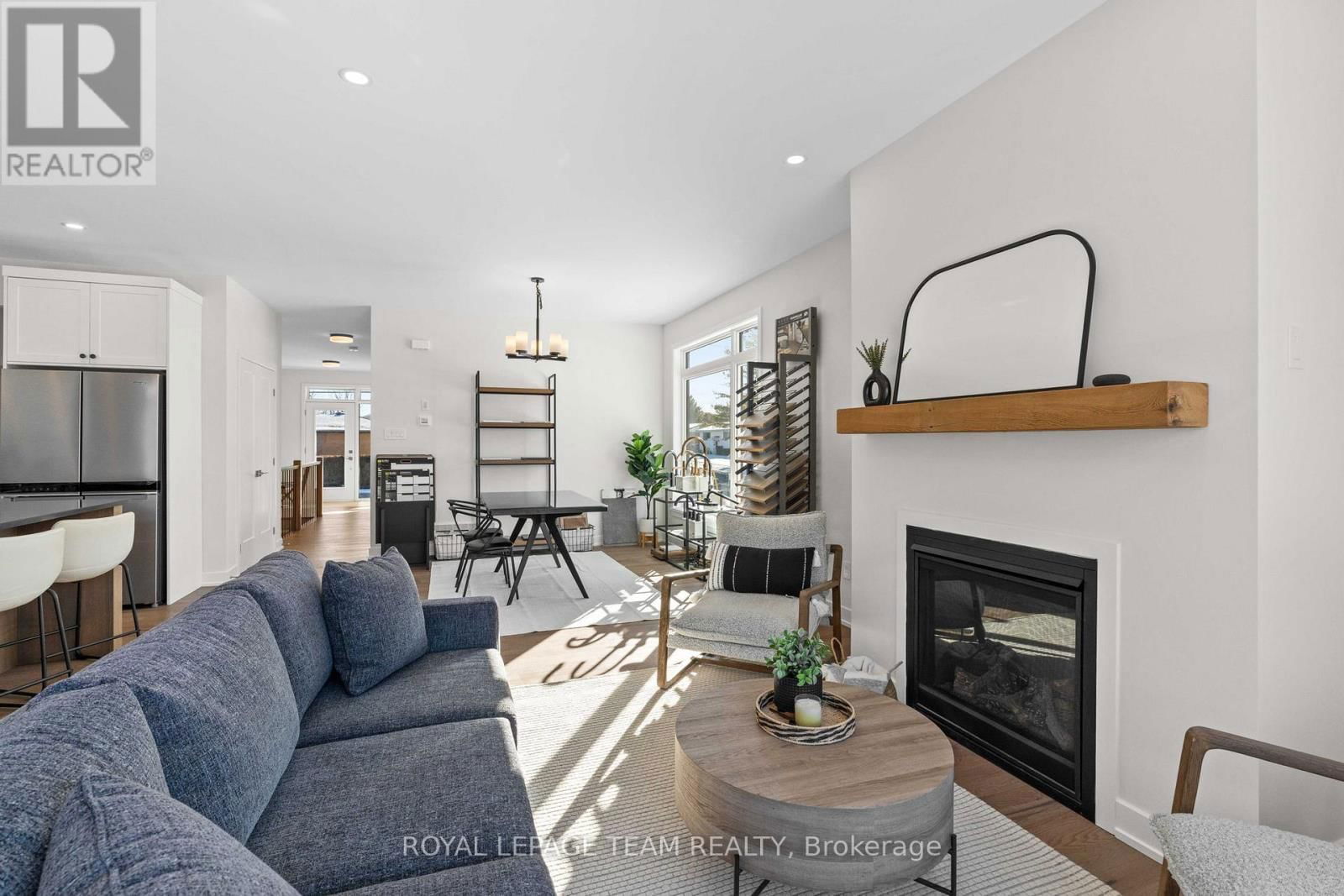 1058 TURNER DRIVE Image 18