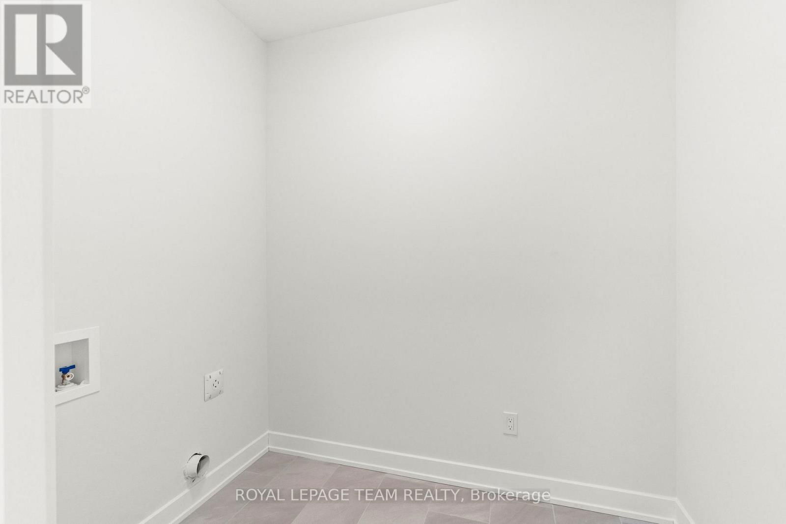 1058 TURNER DRIVE Image 21