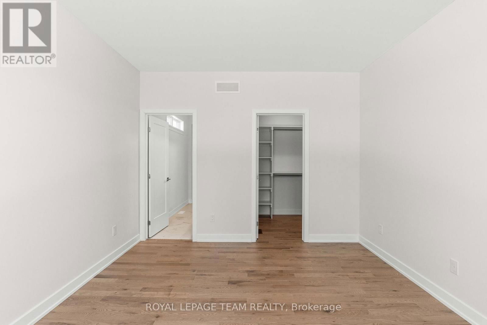 1058 TURNER DRIVE Image 23