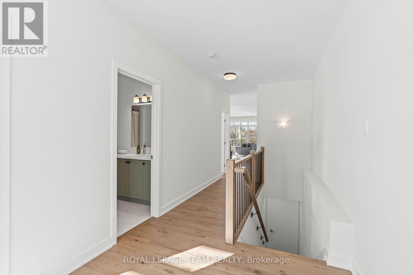 1058 TURNER DRIVE Image 5