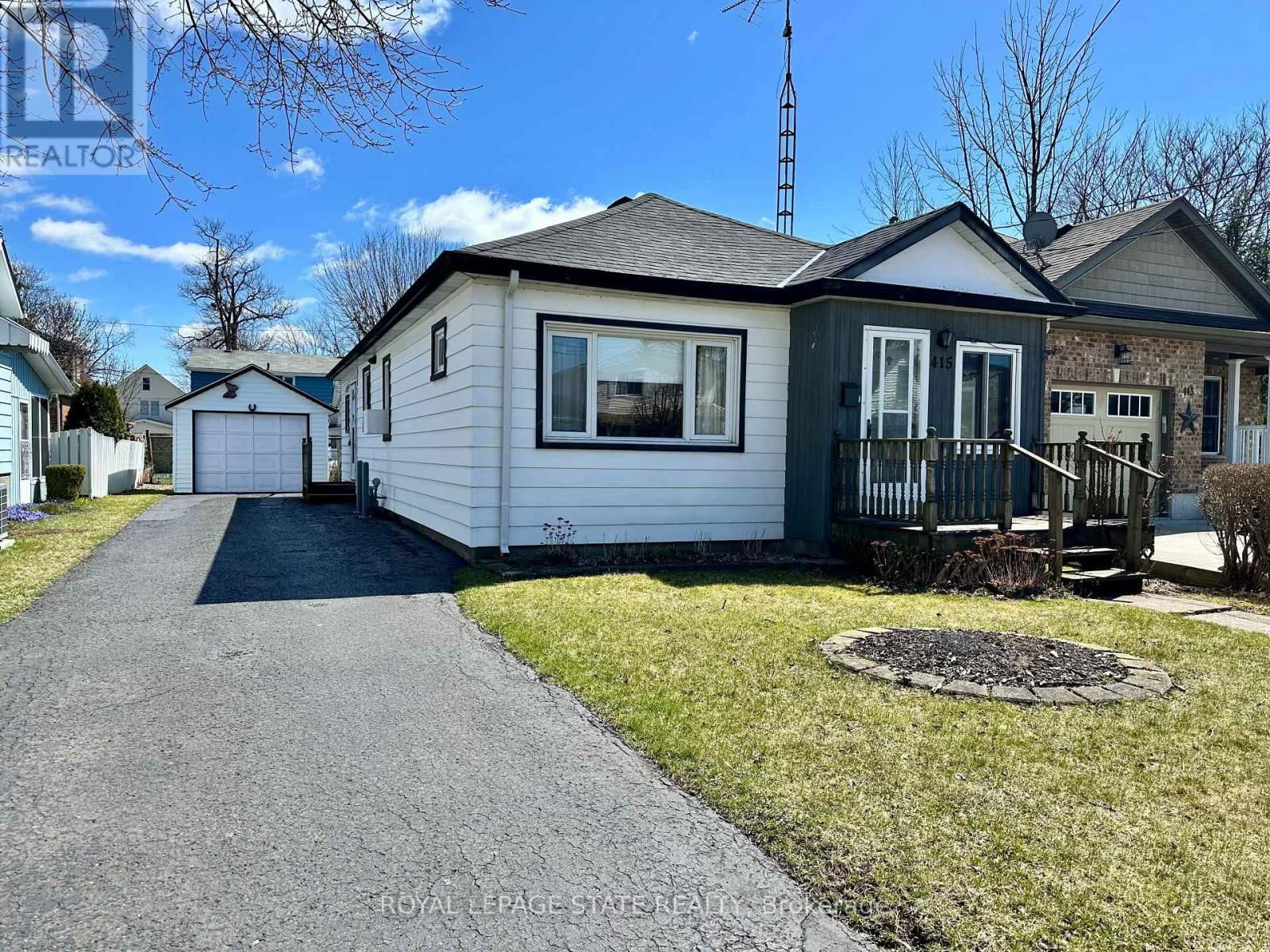 415 GRIFFITH STREET Image 4