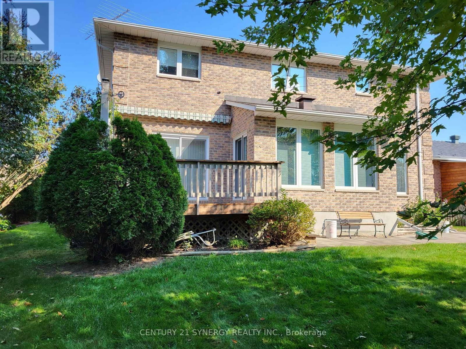 9 DAVIS DRIVE Image 33