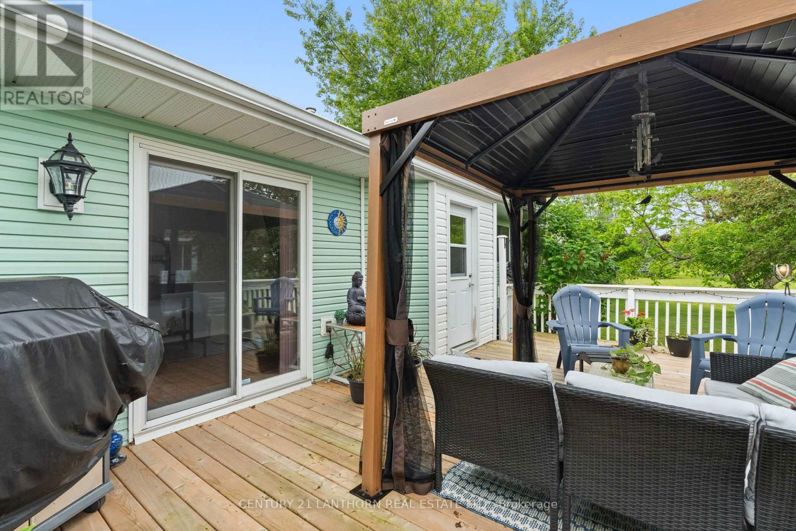9 REYNOLDS PLACE Image 24