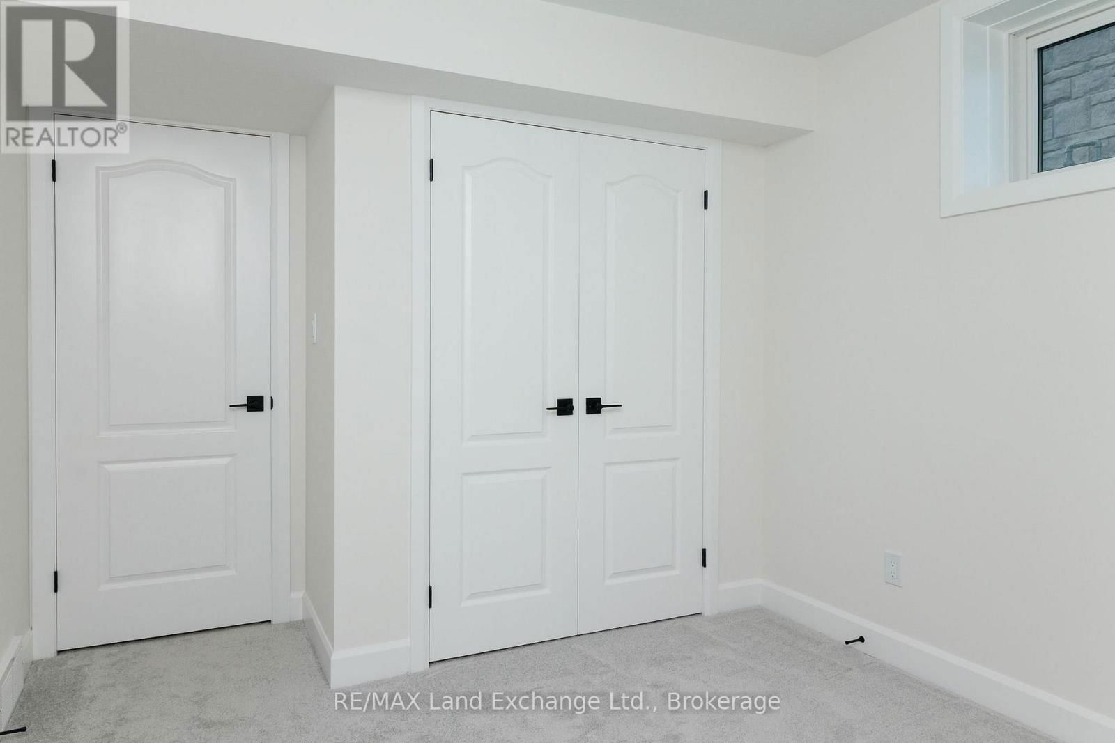 366 MCLEAN CRESCENT Image 22