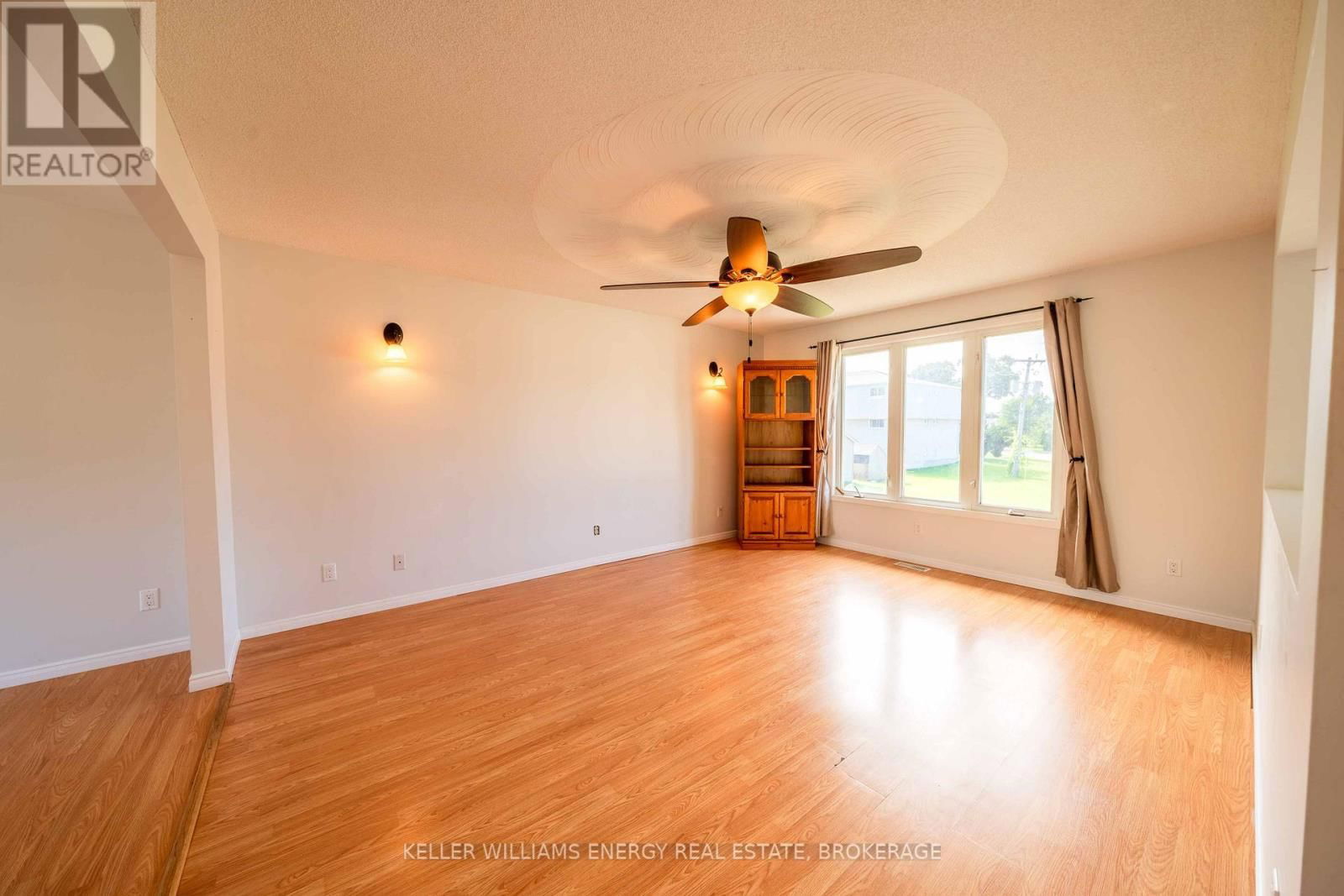 12699 LOYALIST PARKWAY Image 10