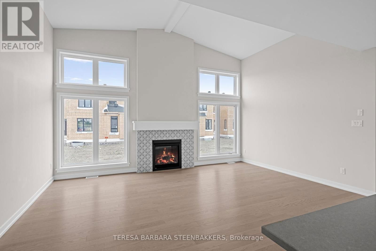 747 KENNY GORDON AVENUE WEST Image 15