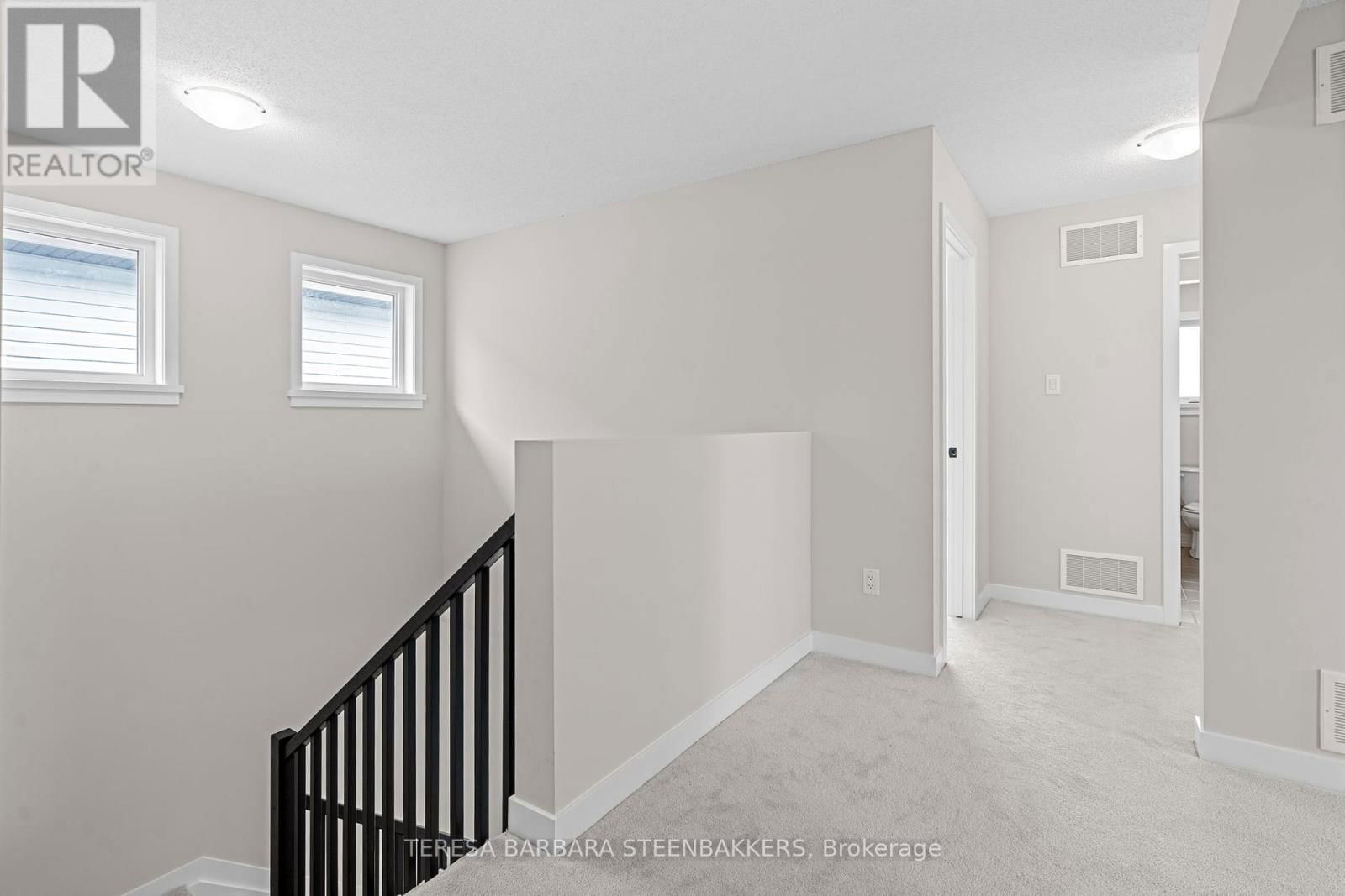 747 KENNY GORDON AVENUE WEST Image 21