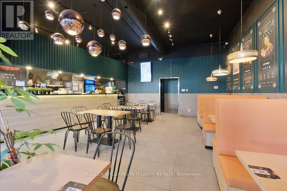 180 RIDEAU STREET Image 16