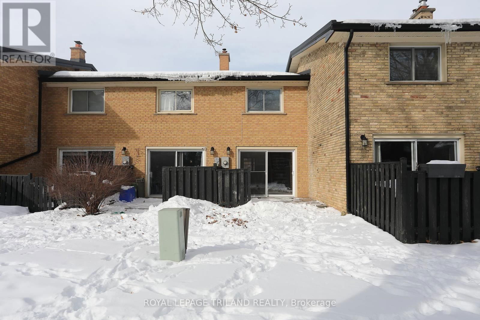 16 GUILDWOOD WALK Image 34