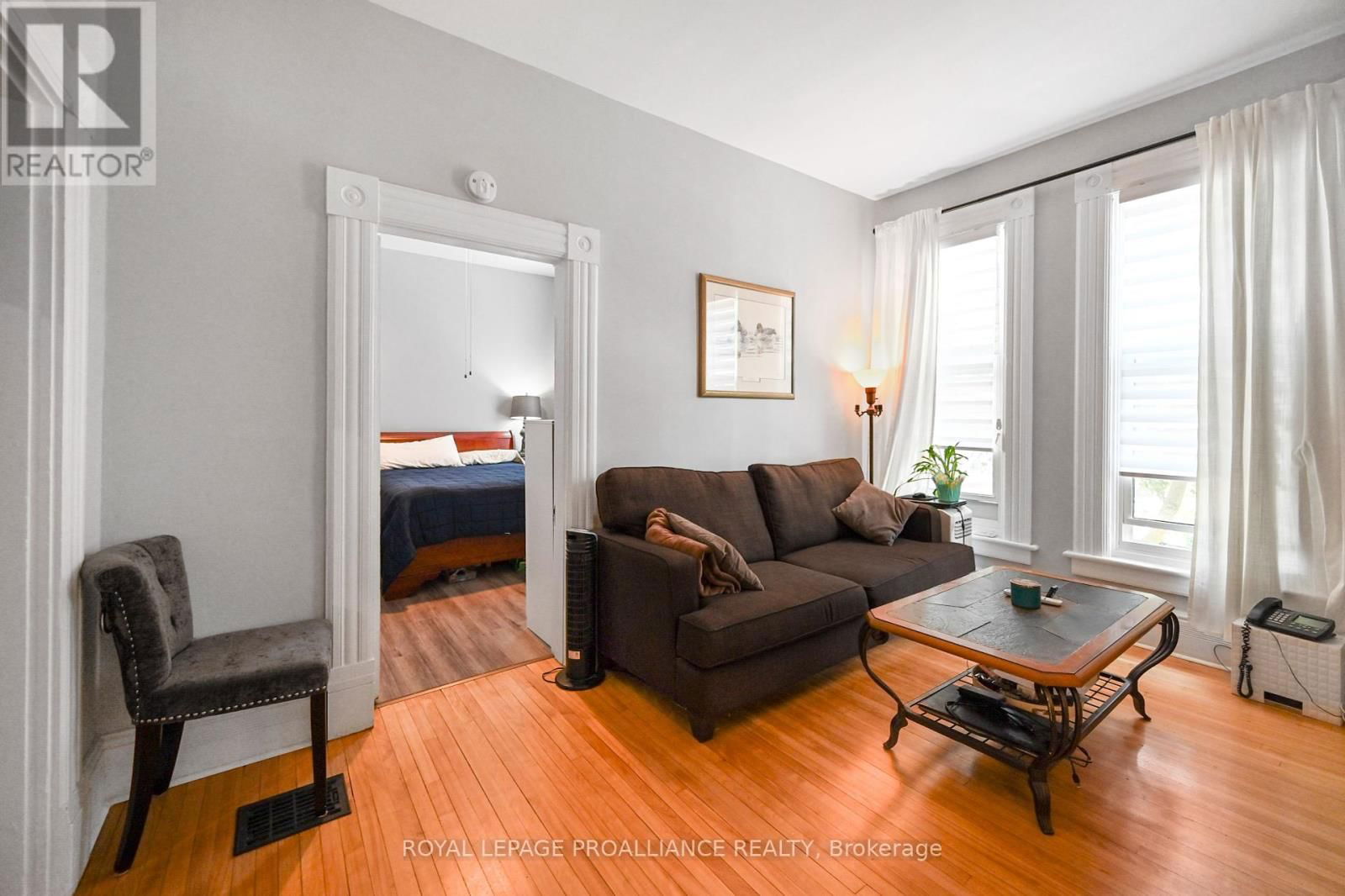 35 BETHUNE STREET Image 22