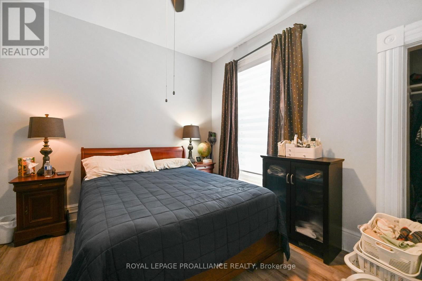 35 BETHUNE STREET Image 29