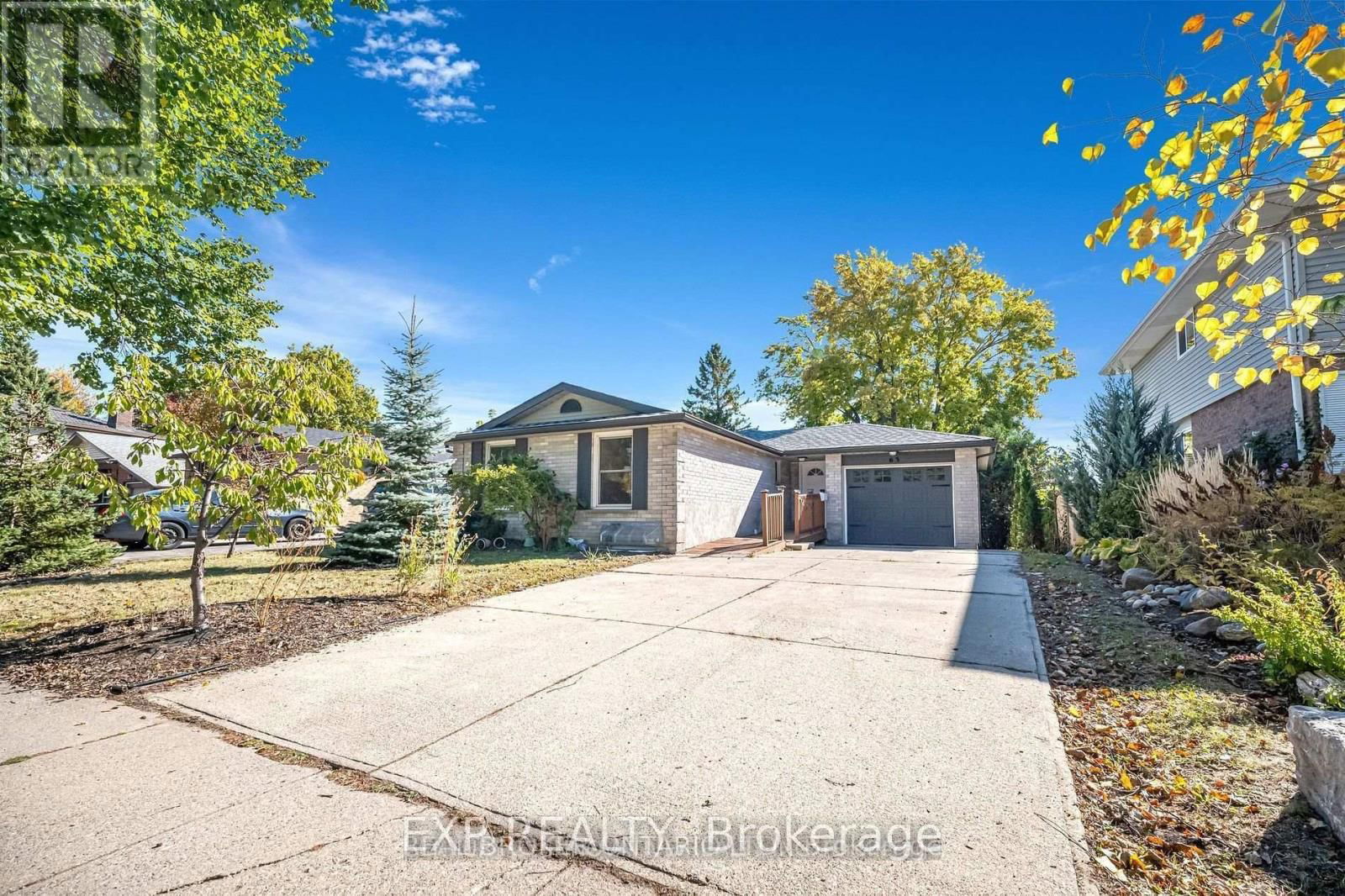 63 WHEATFIELD CRESCENT Image 1