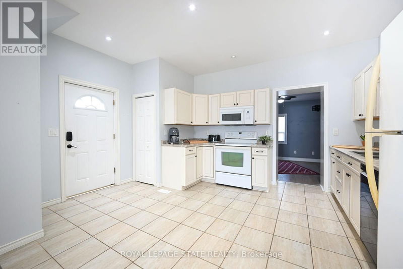 Tertiary Property View