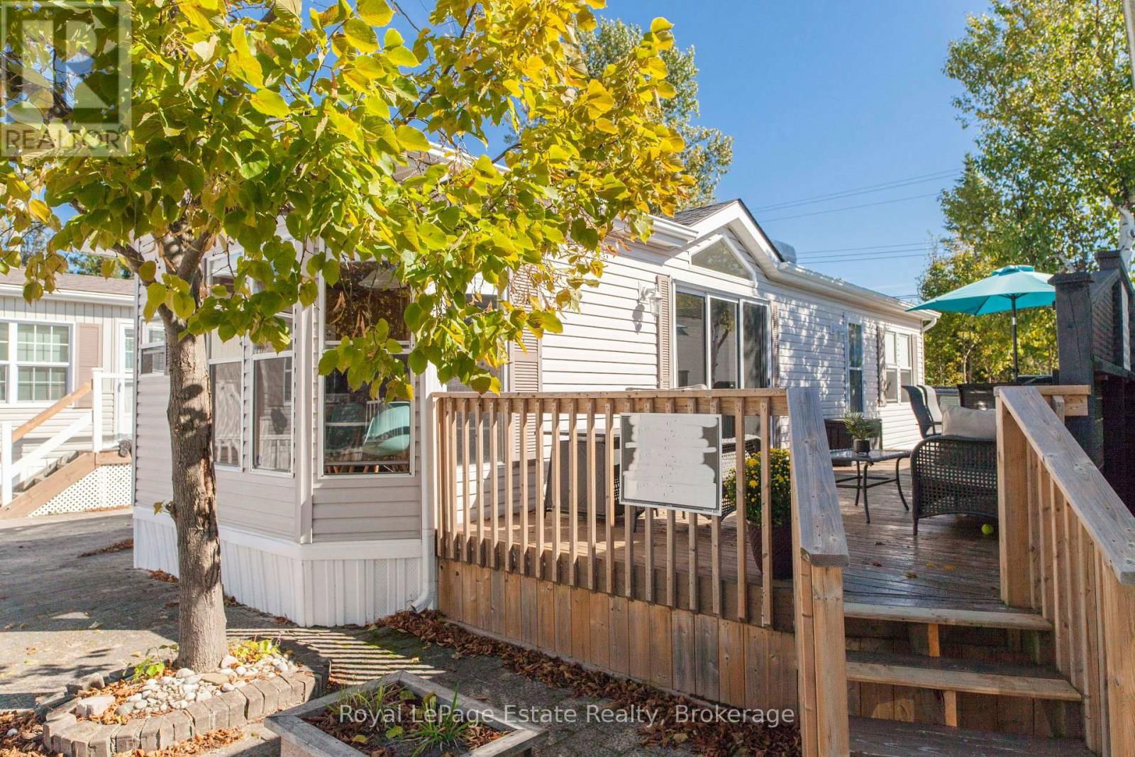 22 - 25 7TH AVENUE SOUTH Image 1