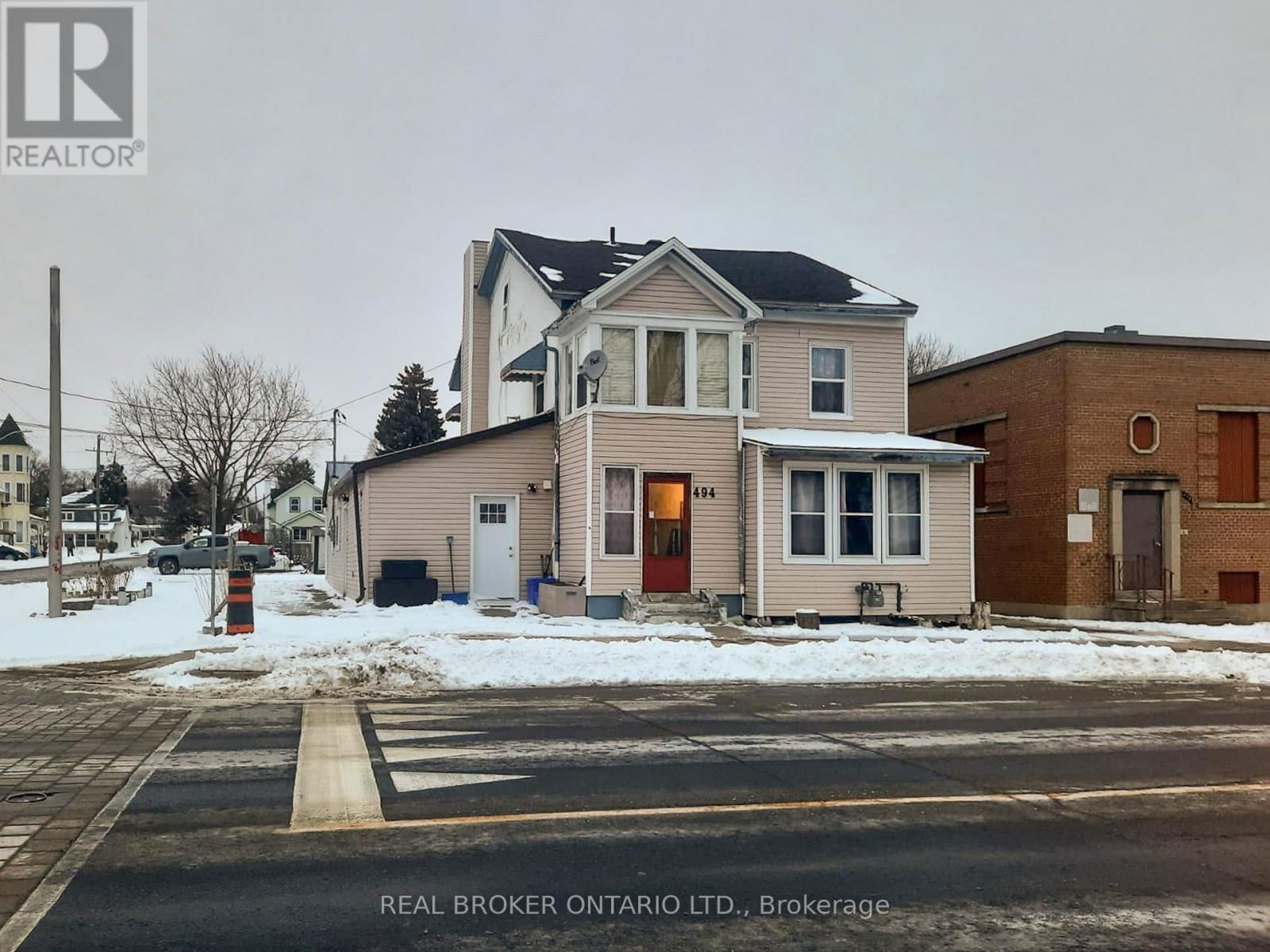 494 KING STREET W Image 1