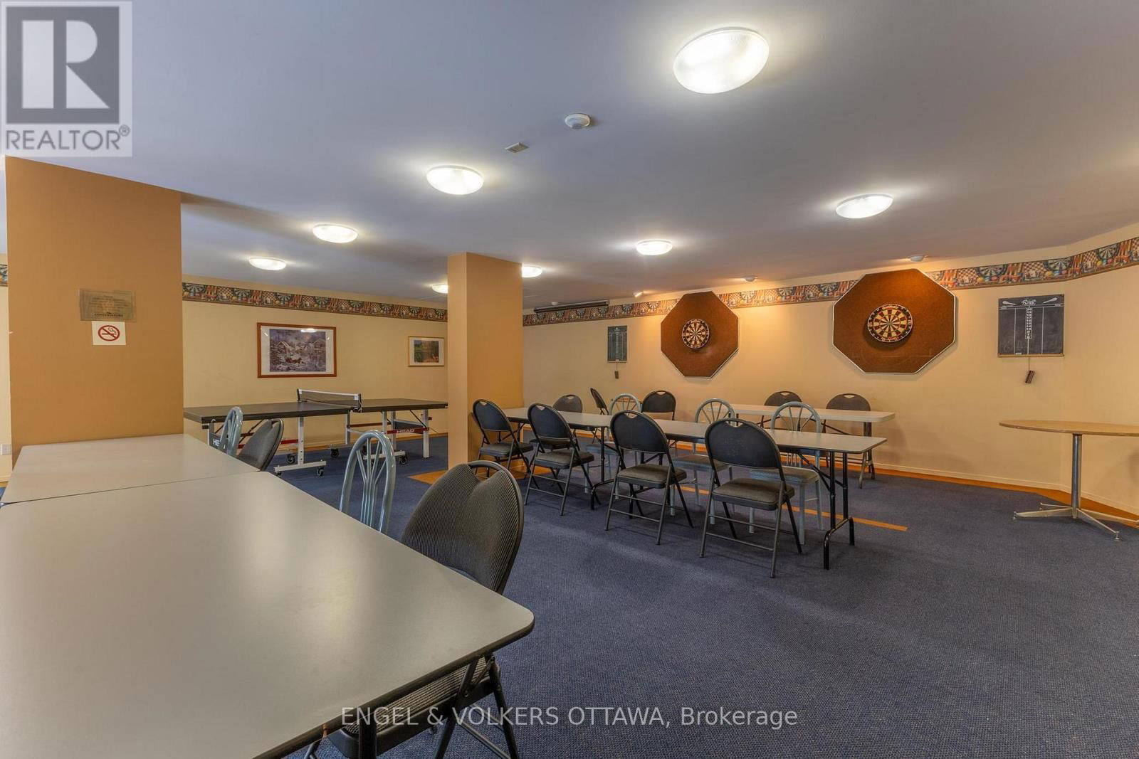 824 - 1025 GRENON AVENUE Image 24