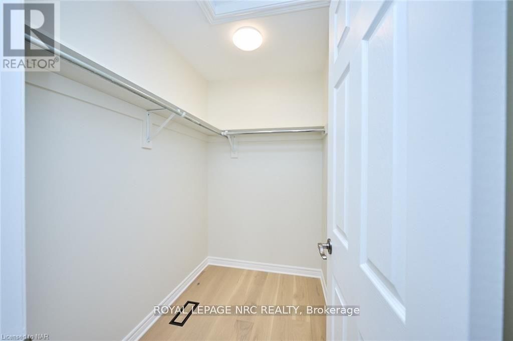 76 LORETTA DRIVE Image 18