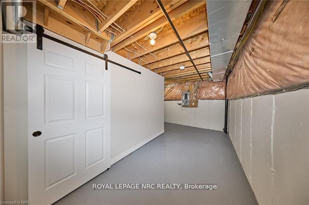 76 LORETTA DRIVE Image 24