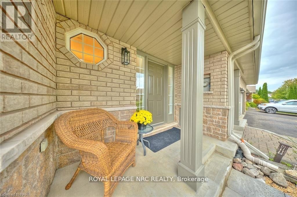 76 LORETTA DRIVE Image 35
