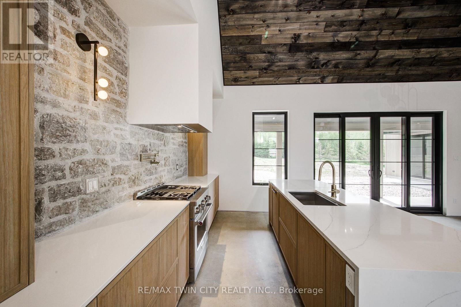 35169 BAYFIELD ROAD Image 12