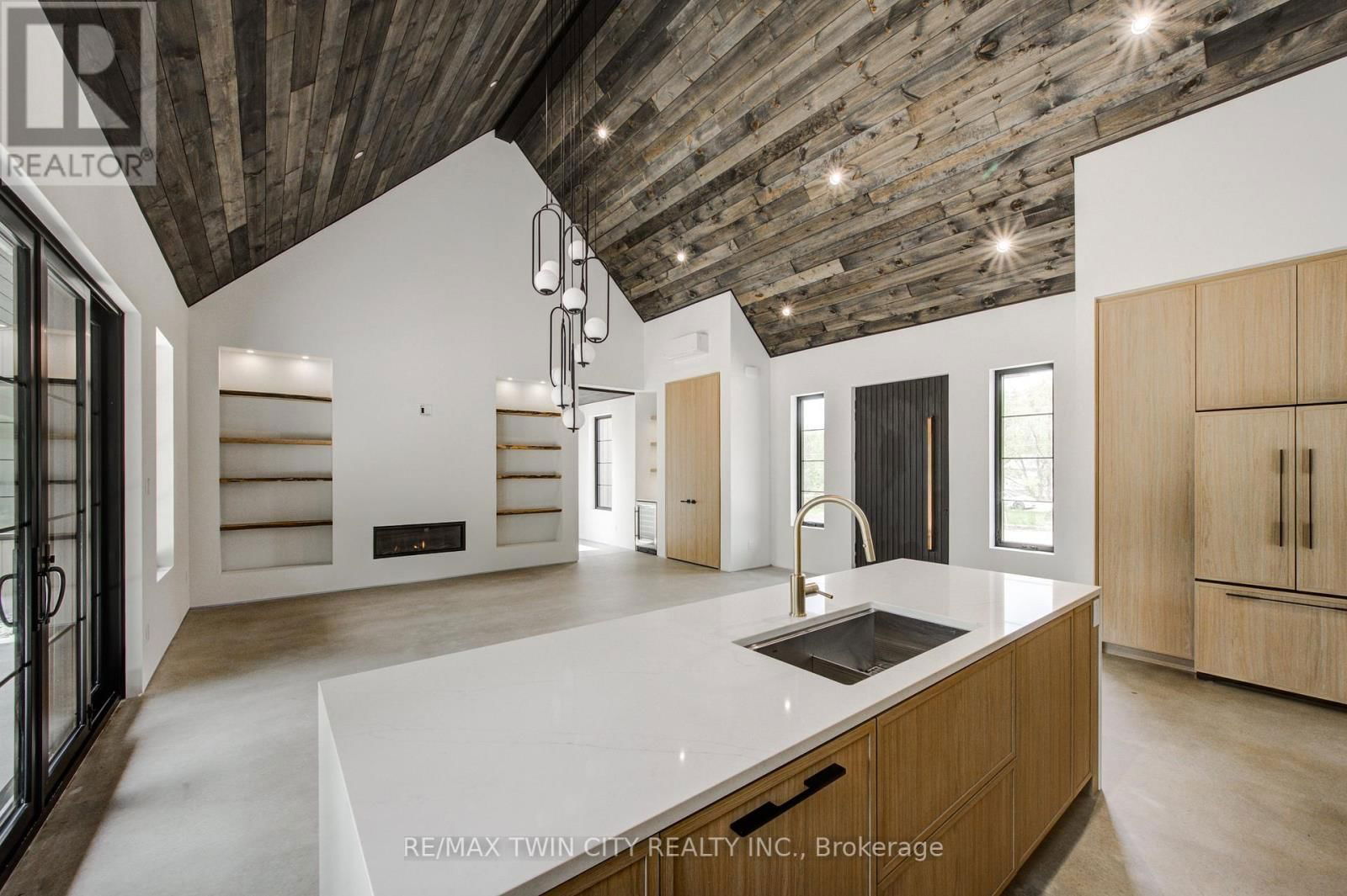 35169 BAYFIELD ROAD Image 15