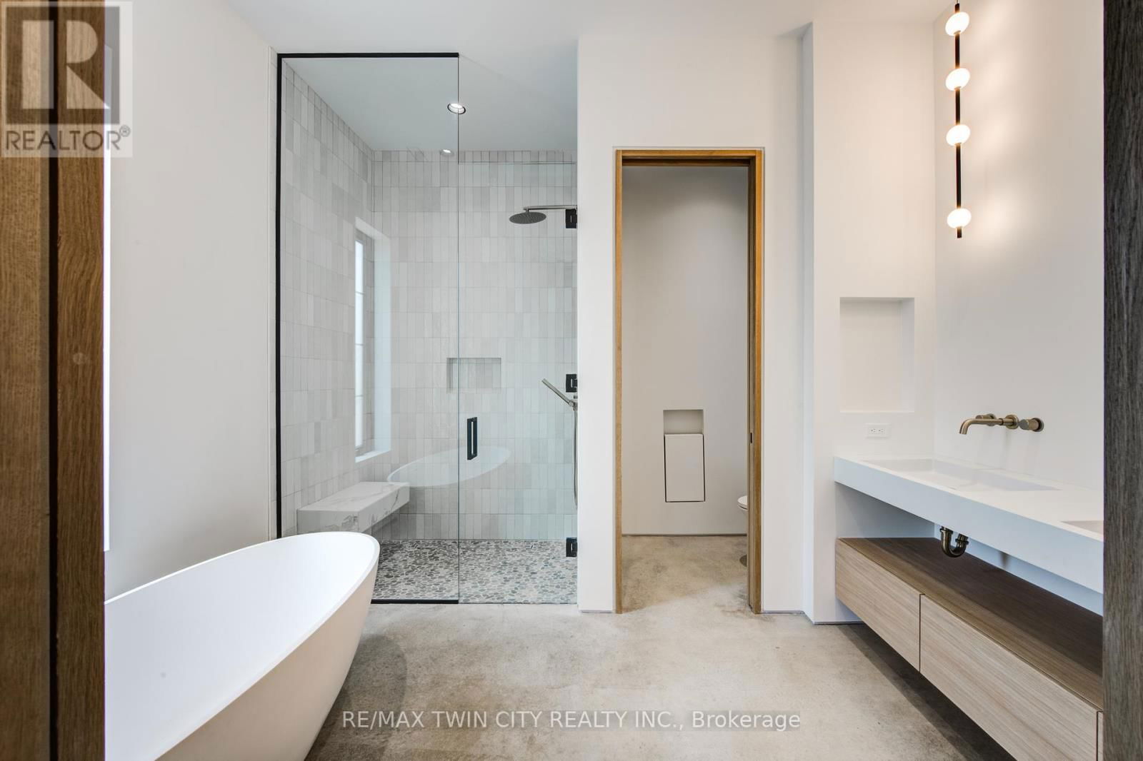 35169 BAYFIELD ROAD Image 27