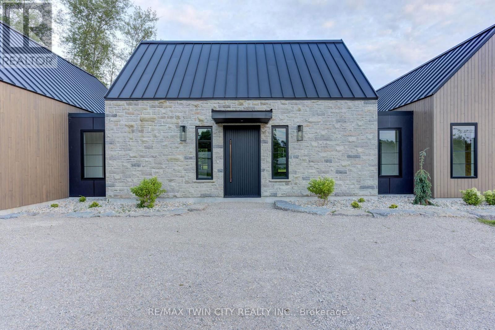 35169 BAYFIELD ROAD Image 3