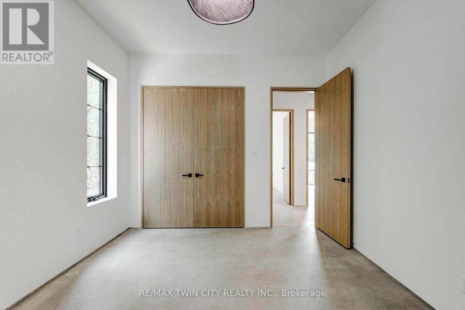 35169 BAYFIELD ROAD Image 32