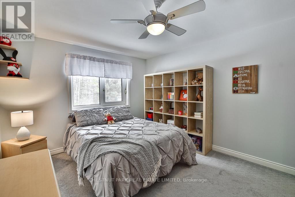 12 GOULDING LANE Image 19