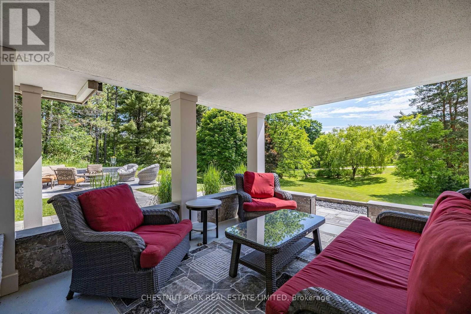12 GOULDING LANE Image 37