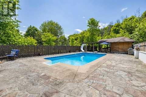 12 GOULDING LANE Image 39