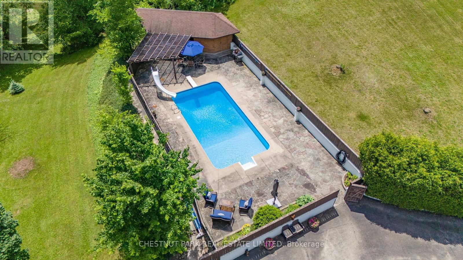 12 GOULDING LANE Image 41