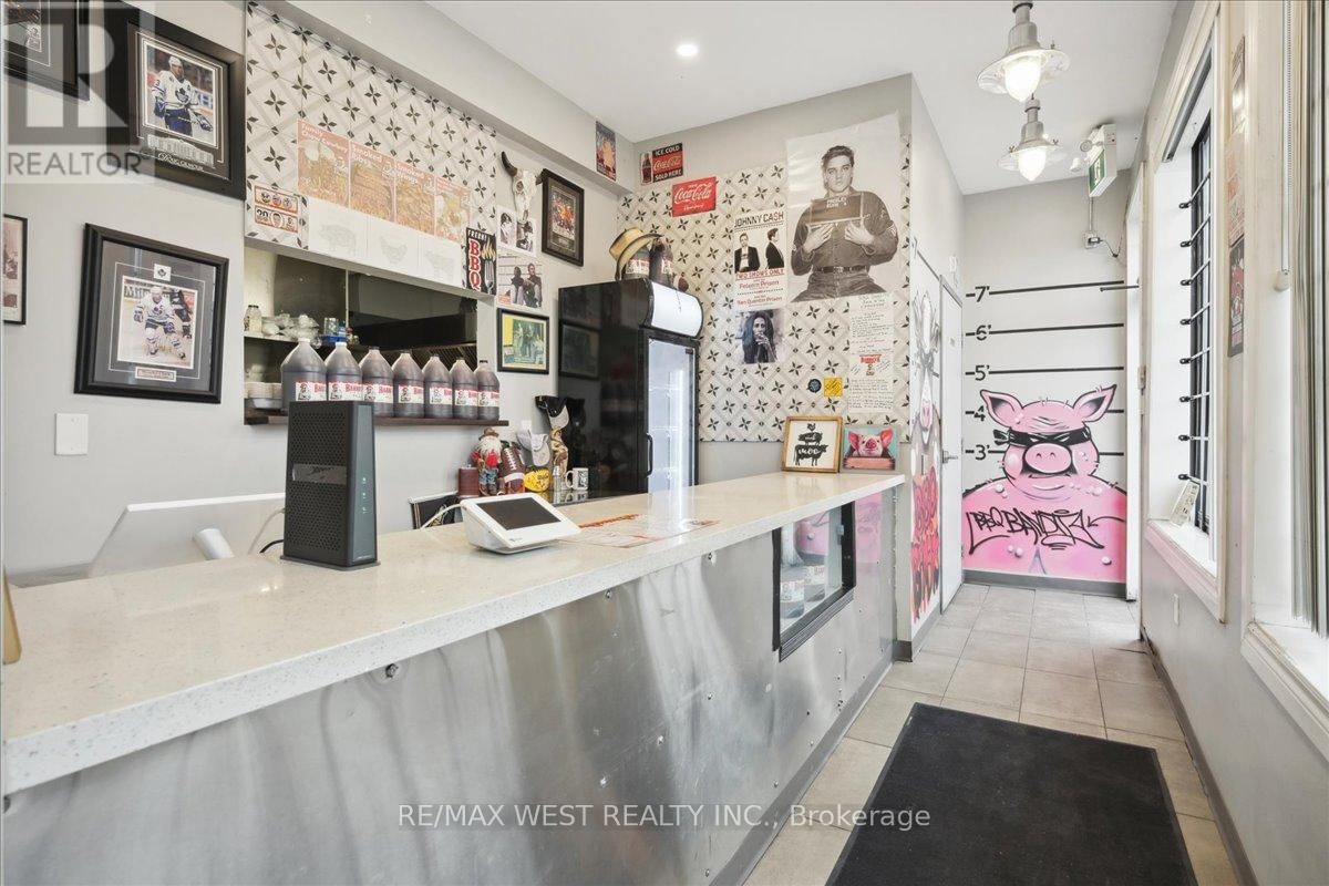 102 PARKDALE AVENUE Image 2