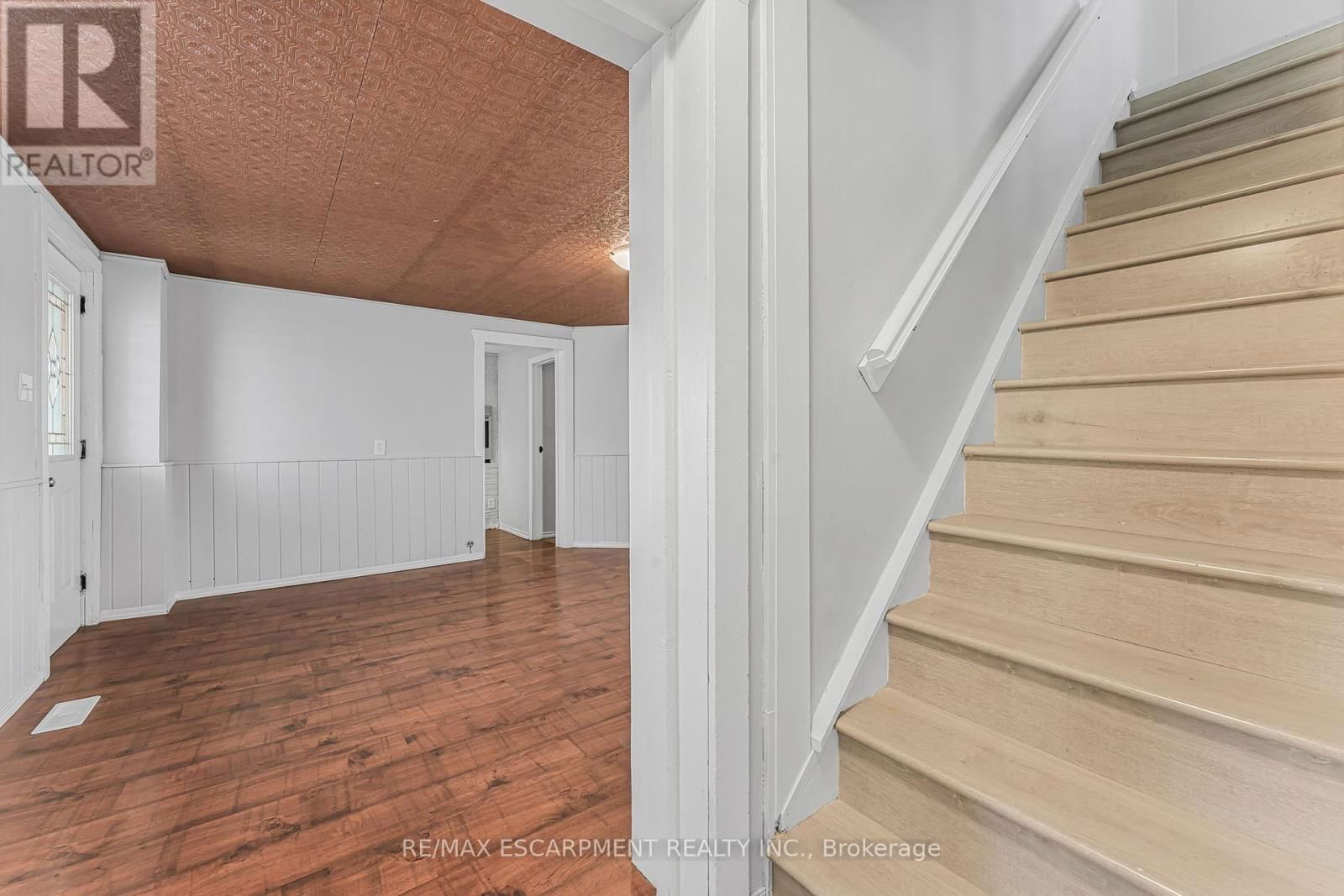 64067 WELLANDPORT ROAD Image 12