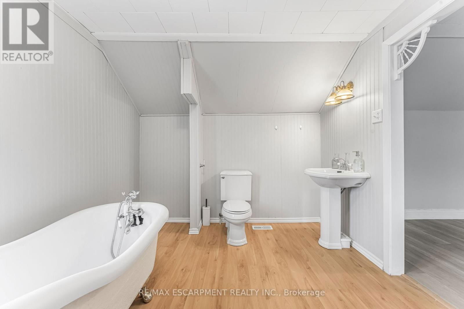 64067 WELLANDPORT ROAD Image 21