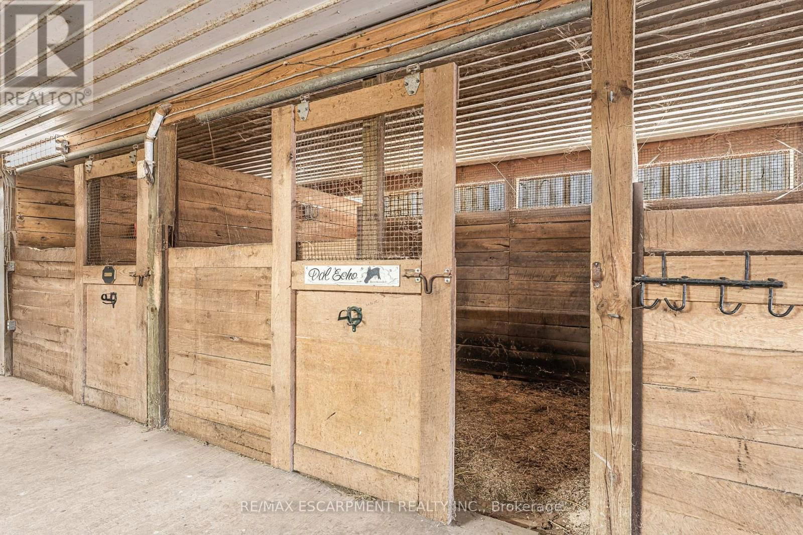 64067 WELLANDPORT ROAD Image 30