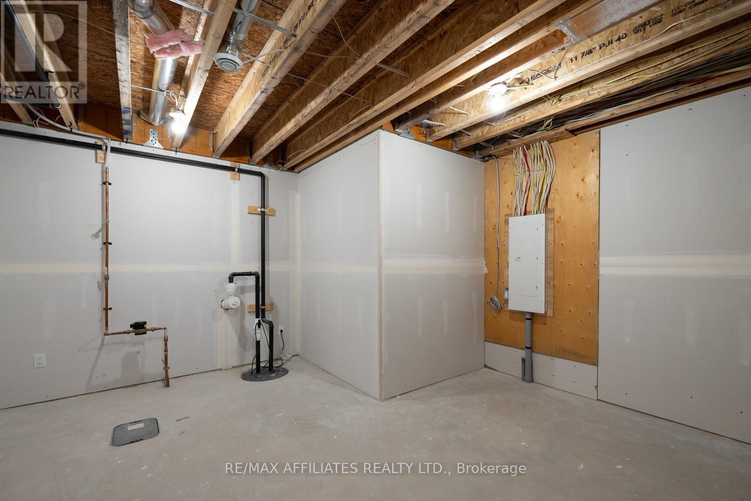 105 RABB STREET Image 33