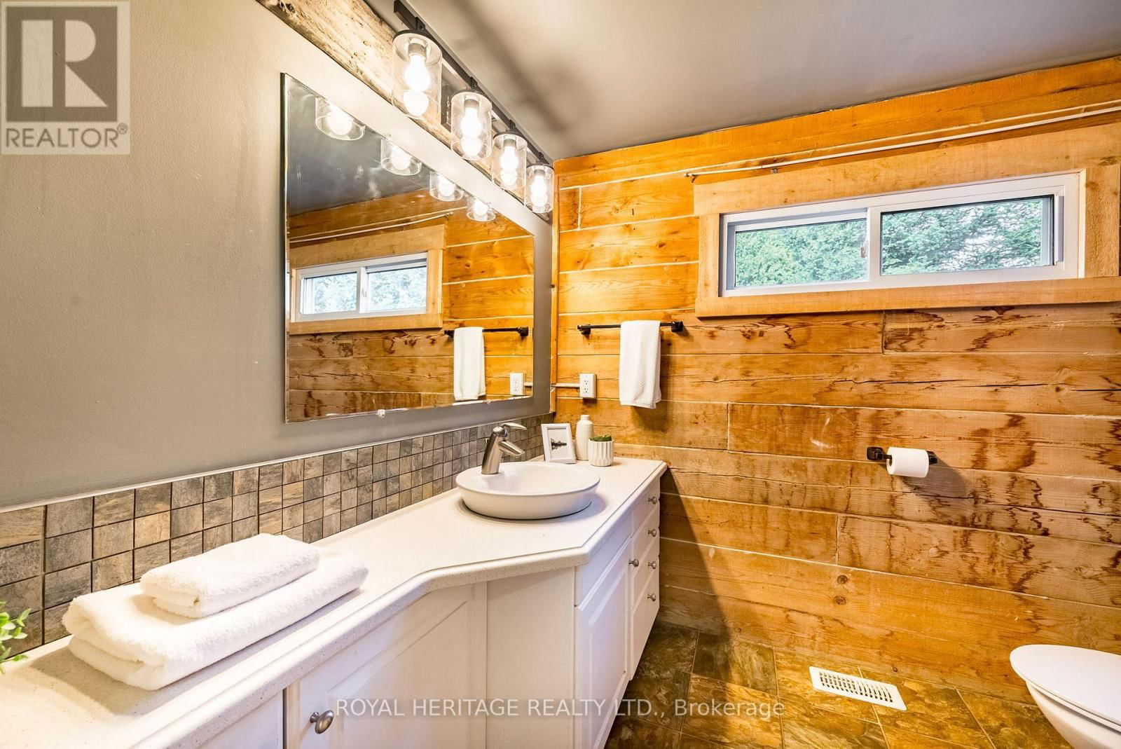 552 MITCHELL ROAD Image 29