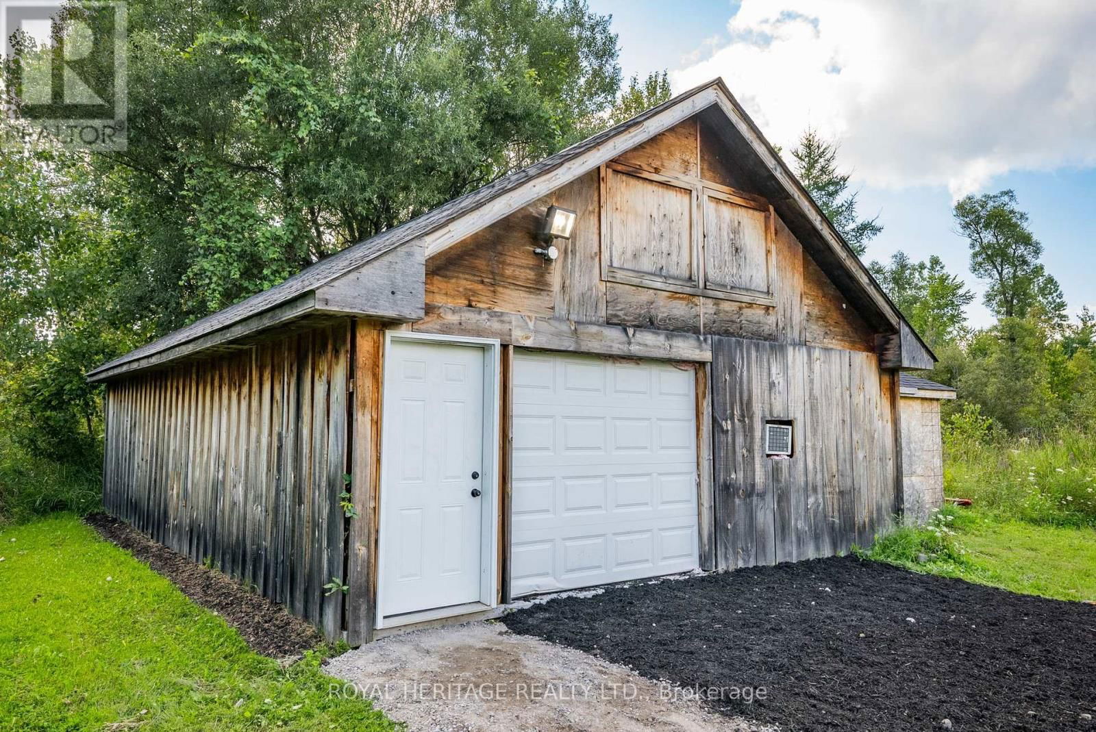 552 MITCHELL ROAD Image 39