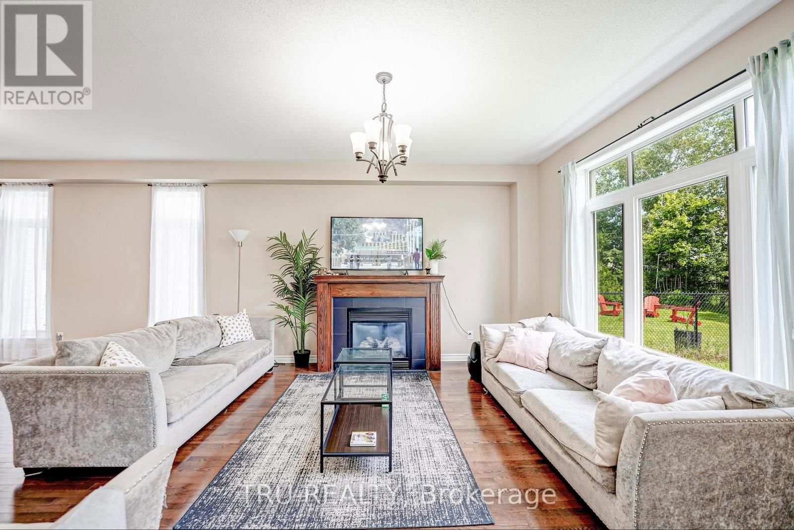 536 GOLDEN SEDGE WAY Image 11
