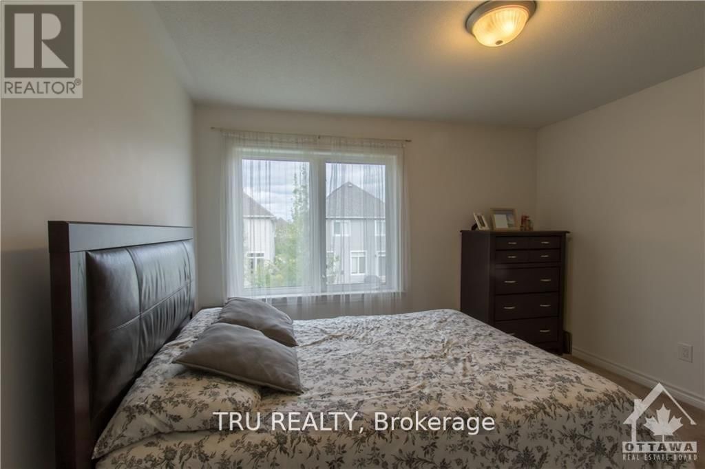 536 GOLDEN SEDGE WAY Image 25