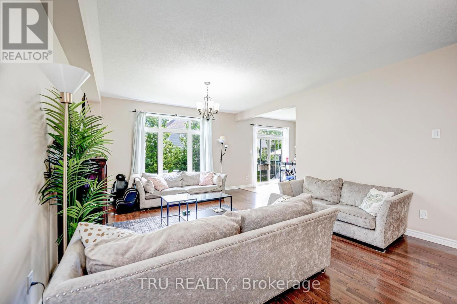 536 GOLDEN SEDGE WAY Image 7