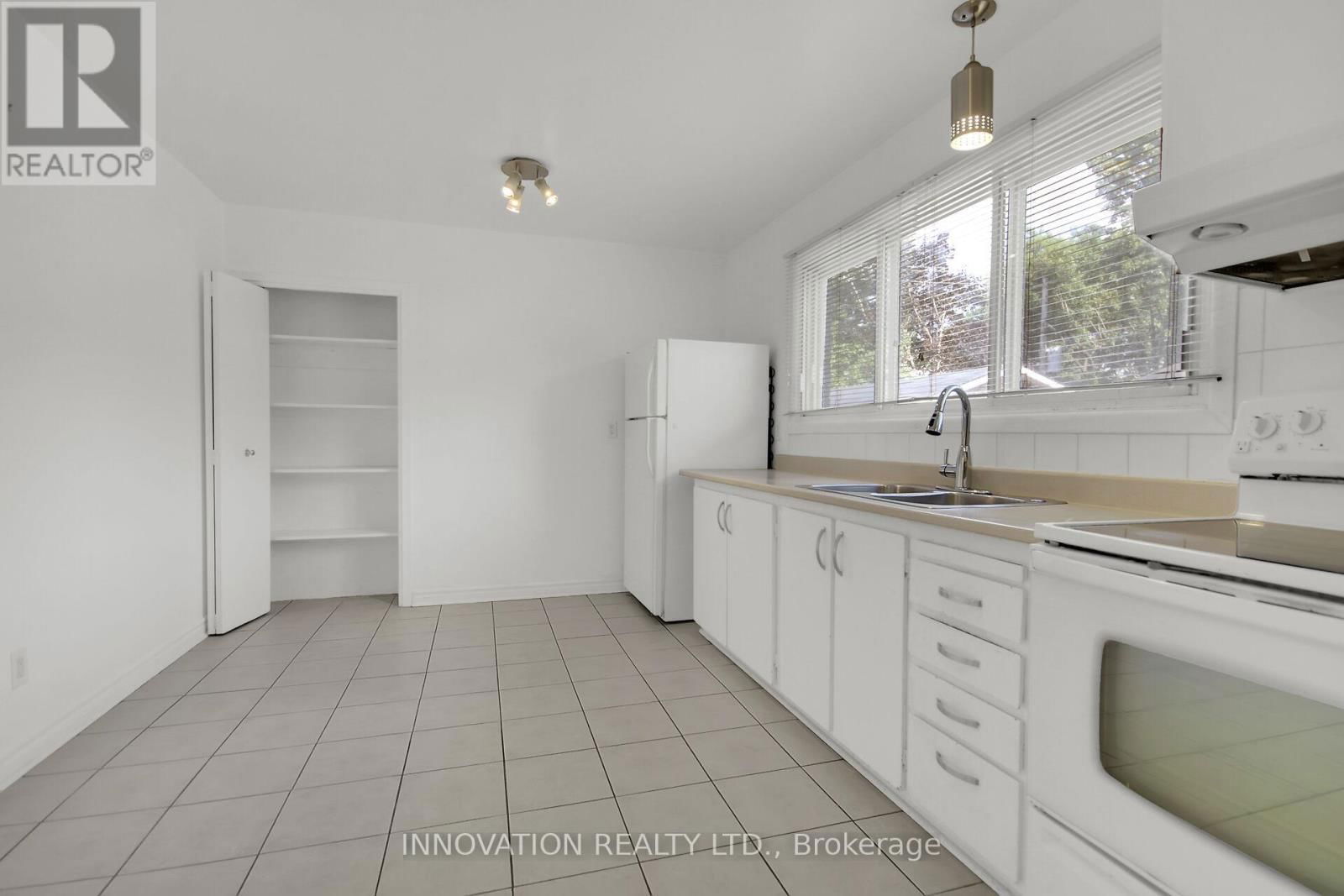 859 TAVISTOCK ROAD Image 21