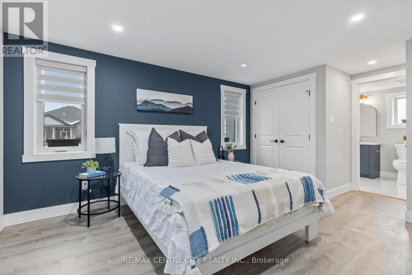 7957 ARGYLE STREET Image 12