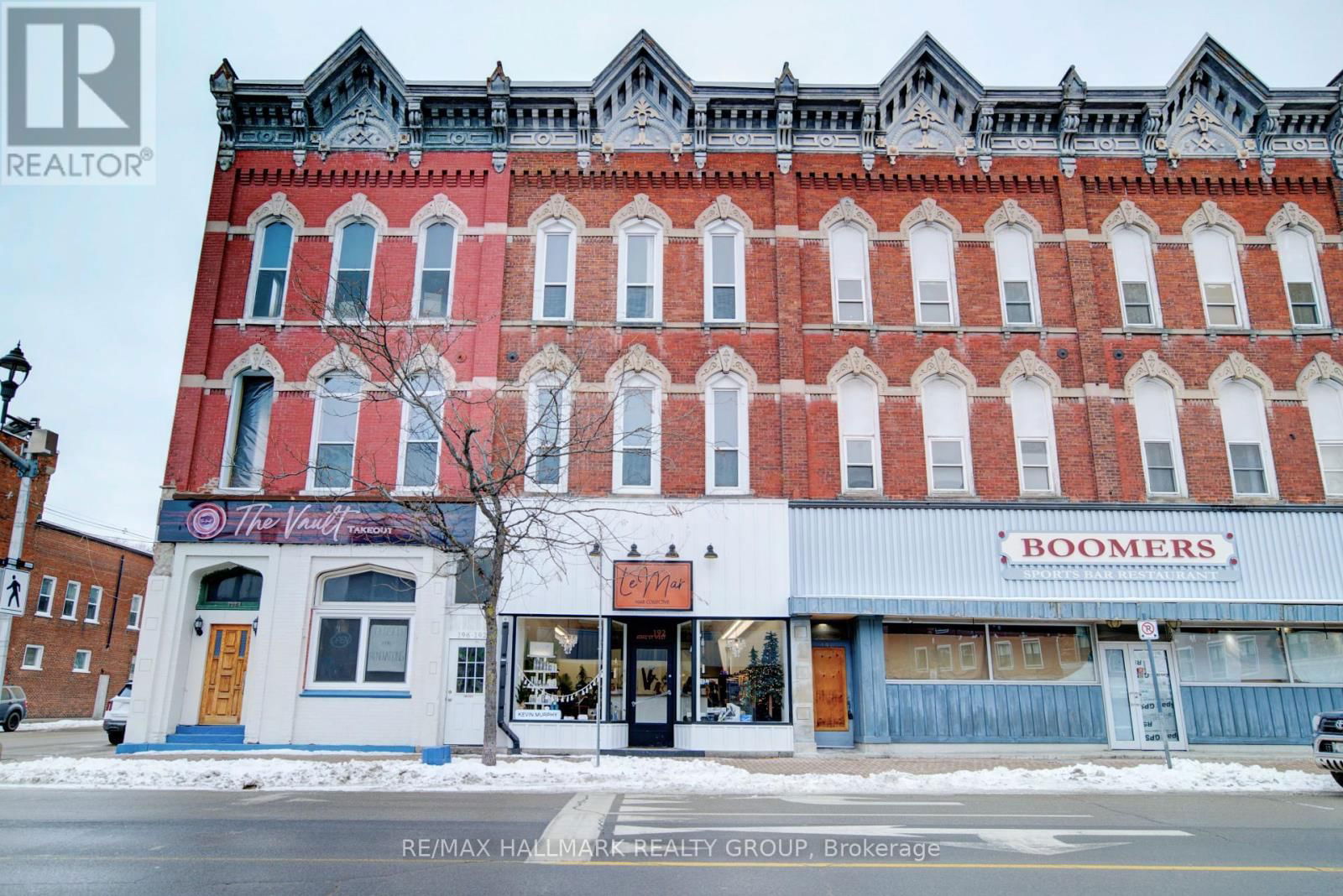 192 KING STREET WEST Image 1