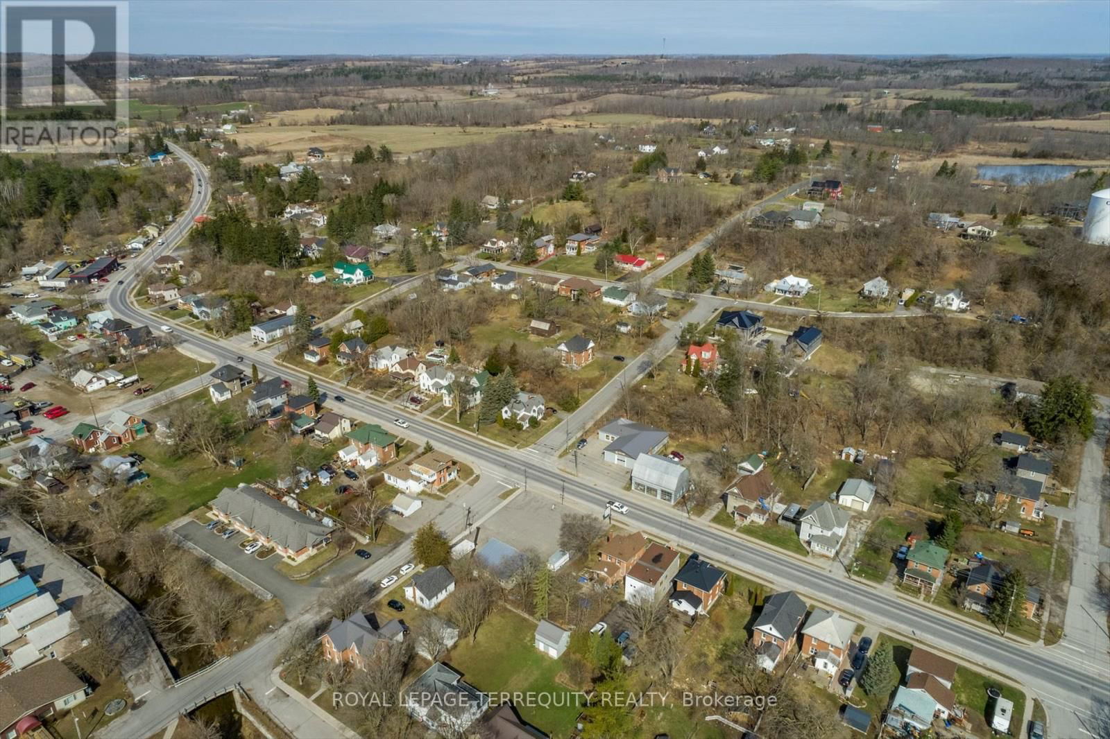119 BRIDGE STREET WEST Image 30