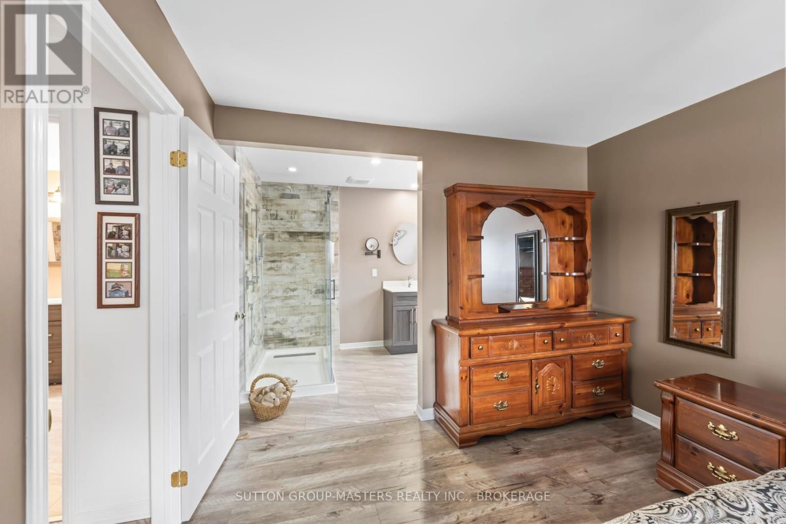 4734 BELLROCK ROAD WEST Image 22