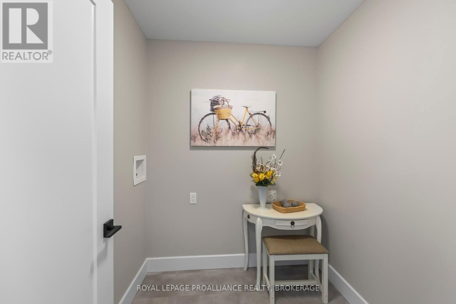 115 POTTER DRIVE Image 28