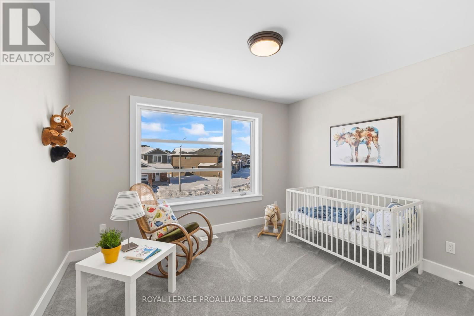 115 POTTER DRIVE Image 36